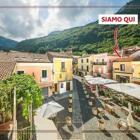 La Stanza Dell'angolo Gæstehus 3*