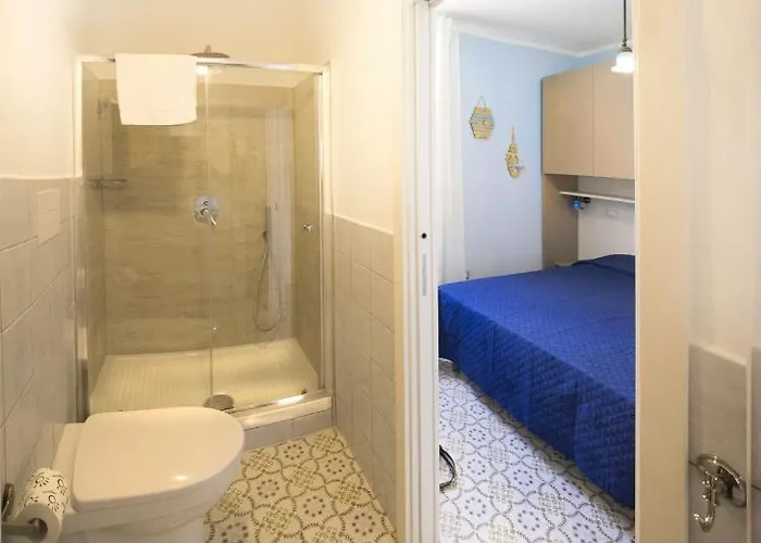 La Stanza Dell'angolo Guest house Maratea