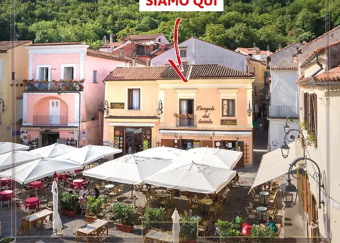 Guest house La Stanza Dell'angolo 4*