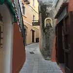 La Stanza Dell'angolo