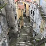 La Stanza Dell'angolo Guest house