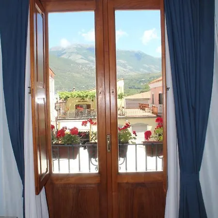 La Stanza Dell'angolo Maratea