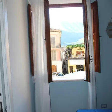 La Stanza Dell'angolo Maison d'hôtes