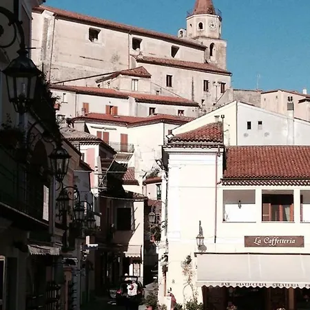 La Stanza Dell'angolo