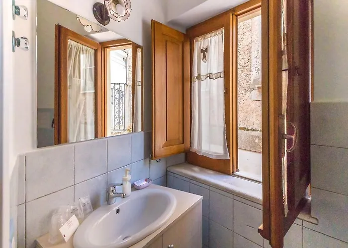 Gasthof La Stanza Dell'angolo Maratea