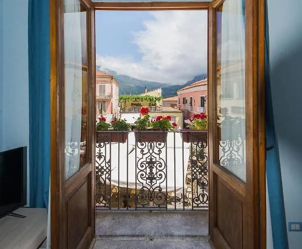 La Stanza Dell'angolo