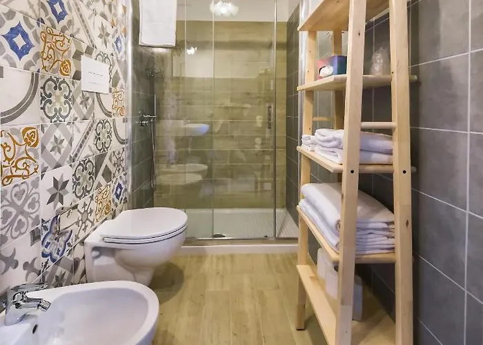 La Stanza Dell'angolo Gasthof Maratea